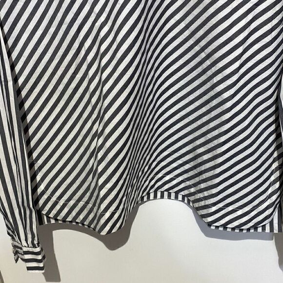 Gap Women's Striped Long Sleeves Crewneck Top Black & White Size S - Picture 3 of 7